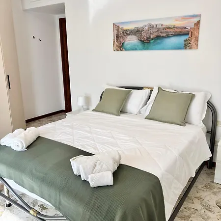 Your Home, A Spacious Balcony Appartement