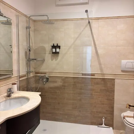 Your Home, A Spacious Balcony Appartement